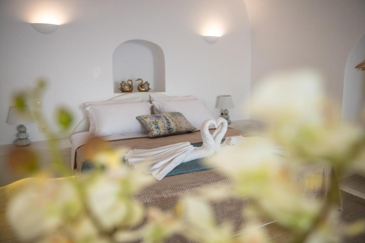 Sun Angelos Oia - Luxury Cave Suites Esterno foto