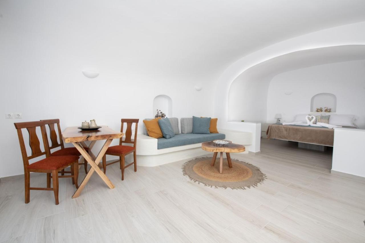 Sun Angelos Oia - Luxury Cave Suites Esterno foto