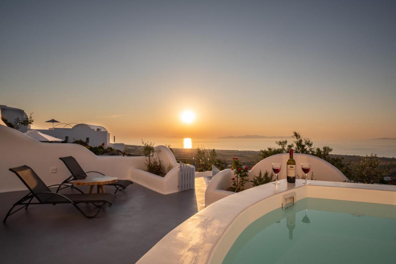 Sun Angelos Oia - Luxury Cave Suites Esterno foto