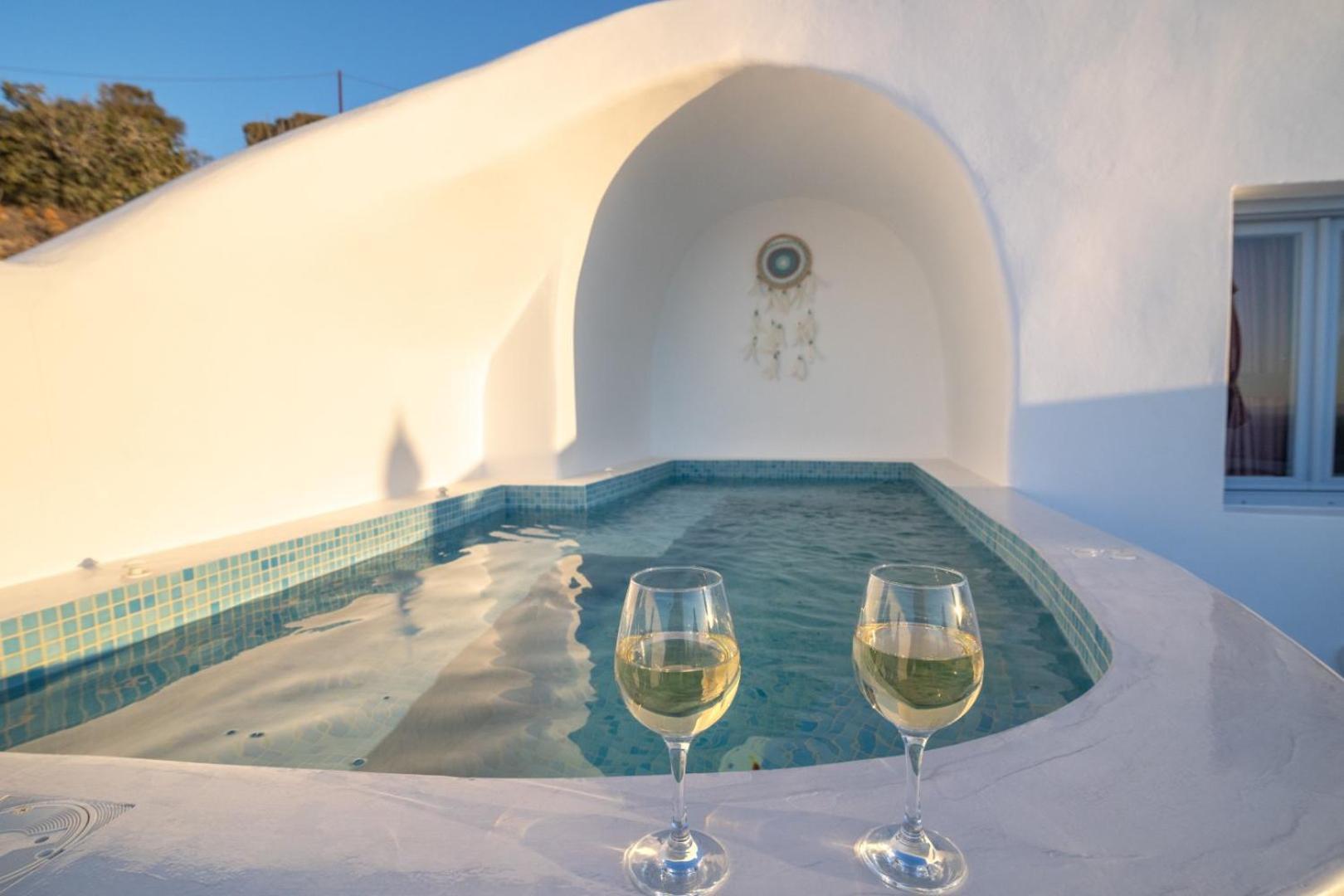 Sun Angelos Oia - Luxury Cave Suites Esterno foto